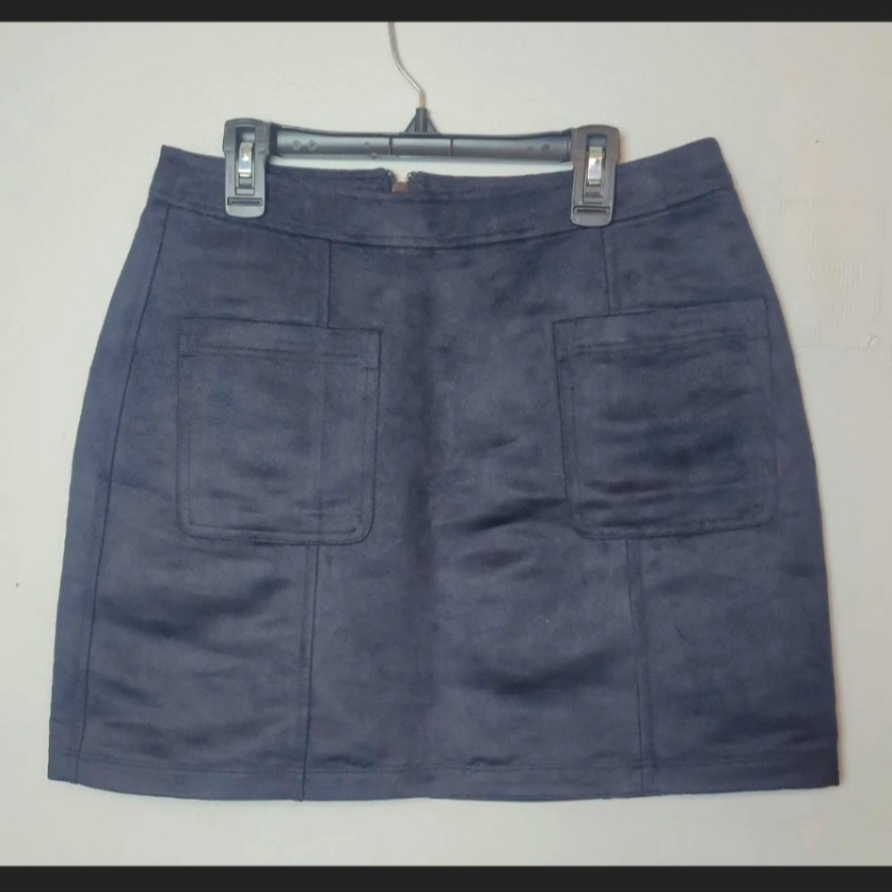 Old Navy Women's Size 4 Mini Skirt Navy Blue Suede Spring Summer